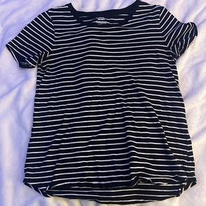 Old navy, black and white tee